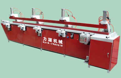 創(chuàng)新與品質(zhì)并行 解析任縣力源機(jī)械廠優(yōu)質(zhì)自動(dòng)接木機(jī)與梳齒機(jī)的技術(shù)優(yōu)勢